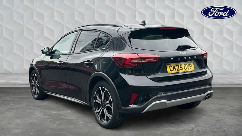 Used Ford Focus Active X 123 HP (90 kW) 2025 Black Hatchback