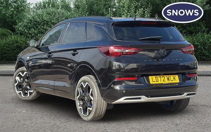 Usado Vauxhall Grandland X Ultimate 131 HP (96 kW) 2024 SUV
