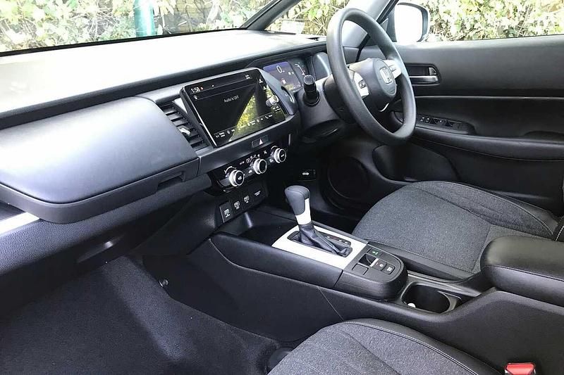 Used Honda Jazz Hybrid 109 HP (80 kW) 2023 Crystal black Hatchback