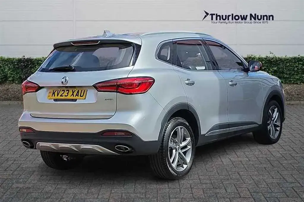 Used MG HS Excite 162 HP (119 kW) 2023 Silver SUV