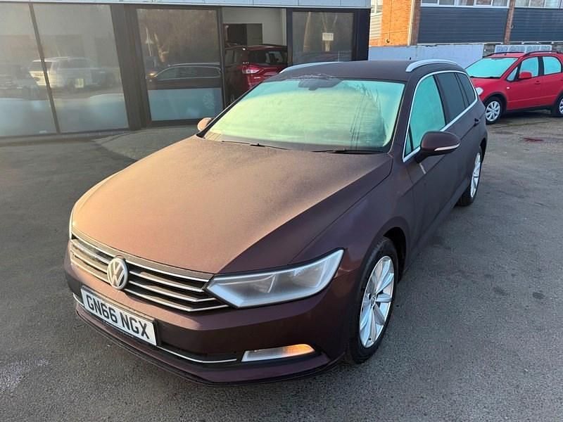 Begagnad VW Passat Business 150 HK (110 kW) 2016 Röd Kombi
