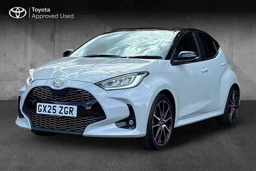 Used Toyota Yaris Sport 130 HP (95 kW) 2025 Other Hatchback