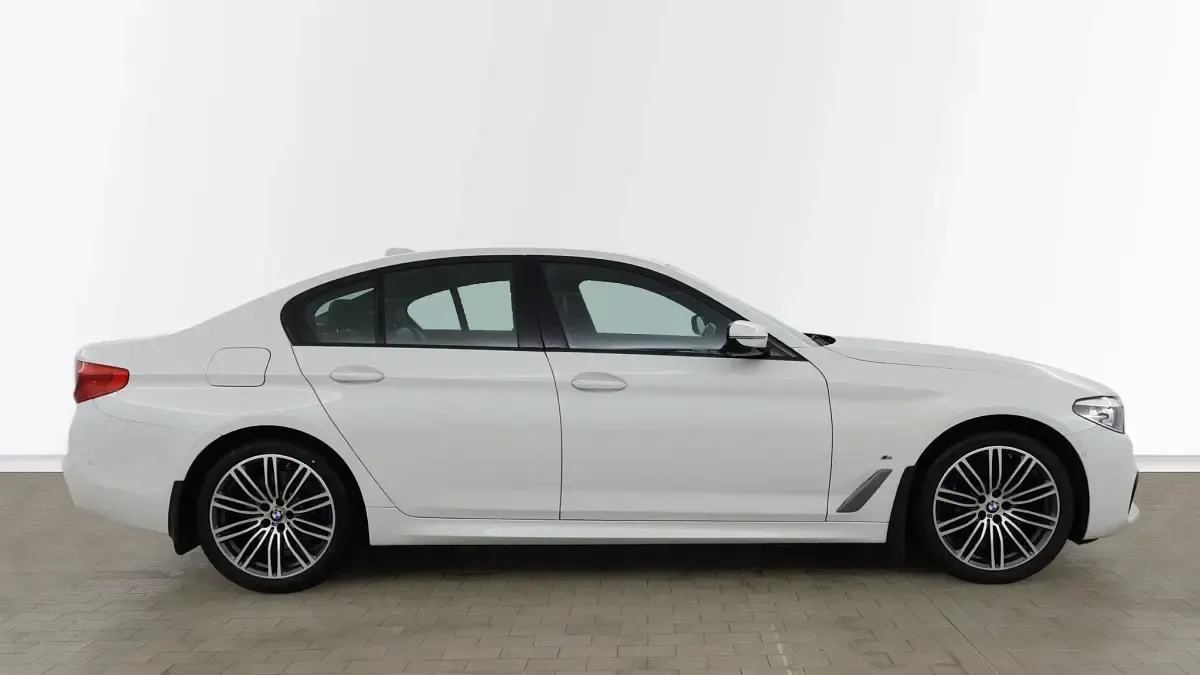 Used BMW 530e iPerformance 249 HP (183 kW) 2020 White