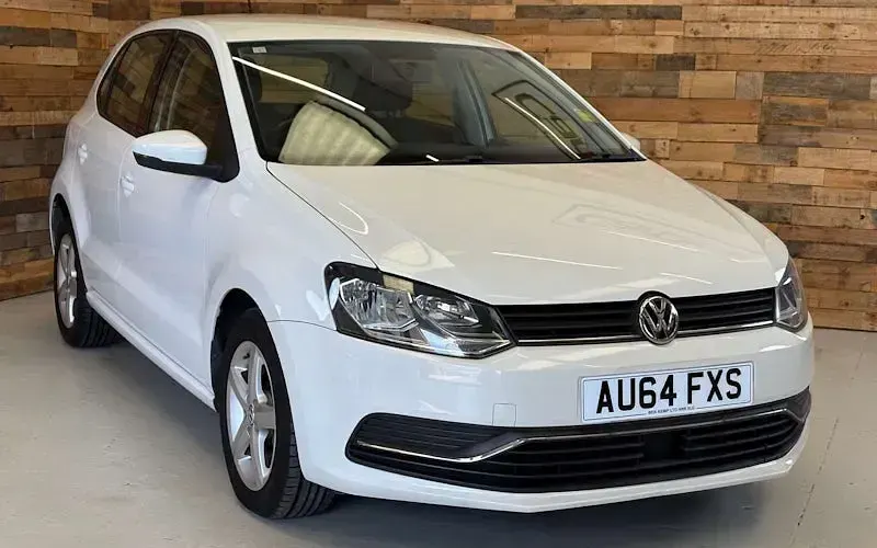 Used VW Polo SE 90 HP (66 kW) 2015 Hatchback