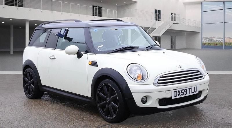 Used Mini Cooper Clubman 2009 White Estate