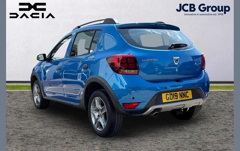 Used Dacia Sandero Comfort 90 HP (66 kW) 2019 Blue SUV