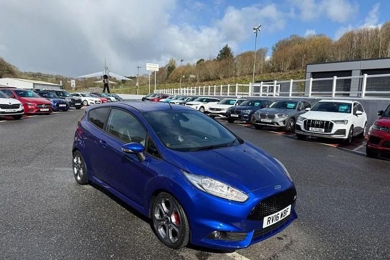 Used Ford Fiesta ST 182 HP (133 kW) 2022 Hatchback