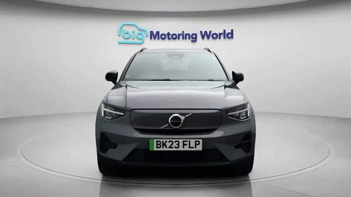 Used Volvo XC40 Core 167 kW (228 HP) 2023 SUV