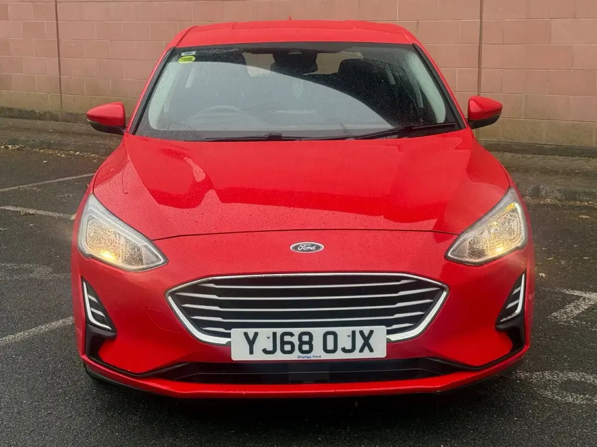 Used Ford Focus Style 2019 Red Hatchback