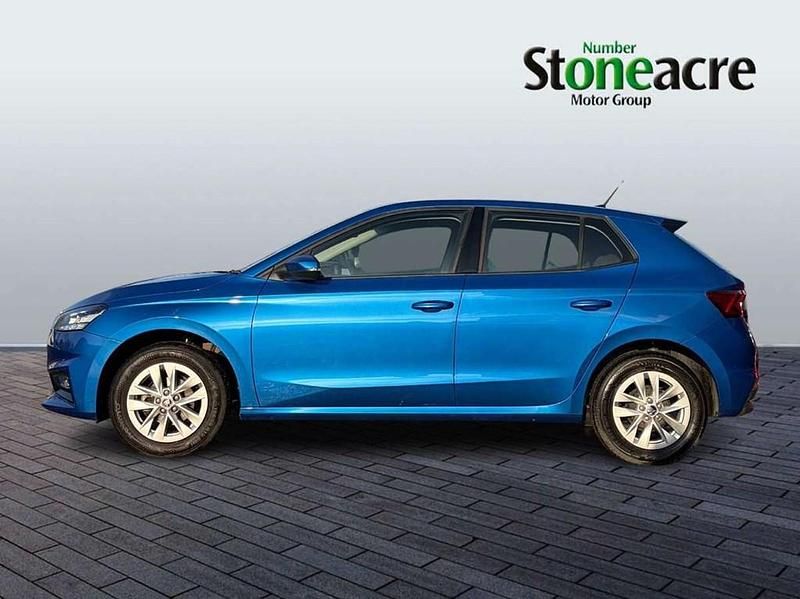 Used Skoda Fabia SE 80 HP (58 kW) 2025 Blue Hatchback
