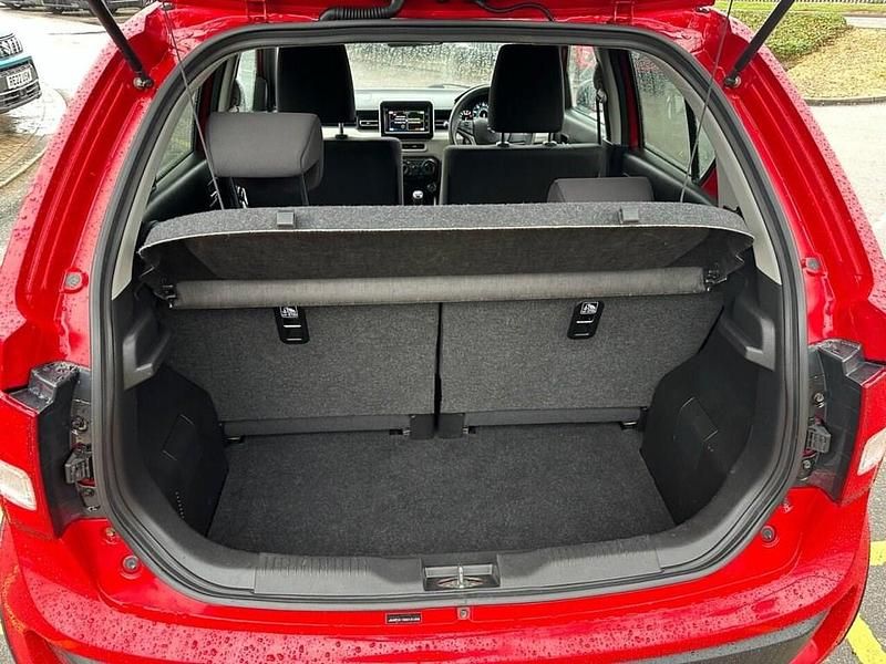 Used Suzuki Ignis SZ-T 90 HP (66 kW) 2018 Red SUV
