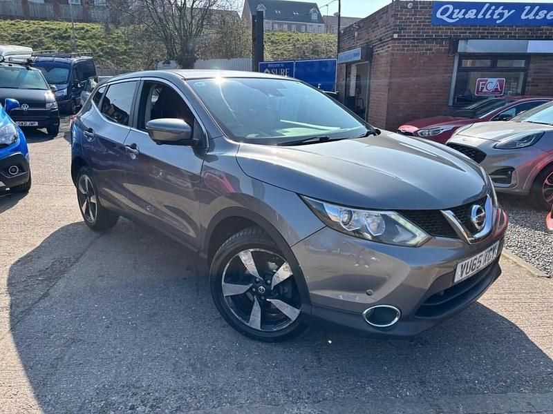 Used Nissan Qashqai N-TEC 130 HP (95 kW) 2015 Grey SUV