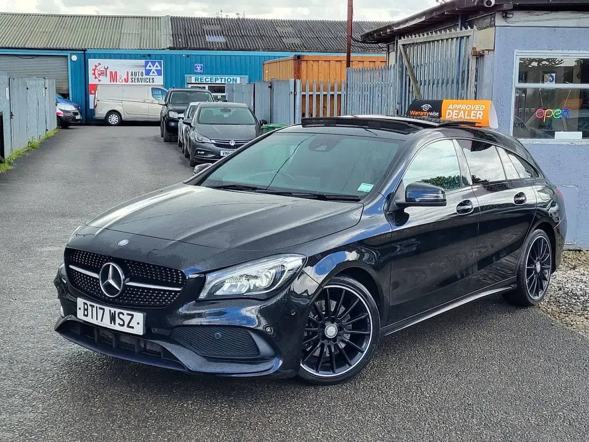 Used Mercedes CLA220 Shooting Brake AMG line 177 HP (130 kW) 2017 Black Estate
