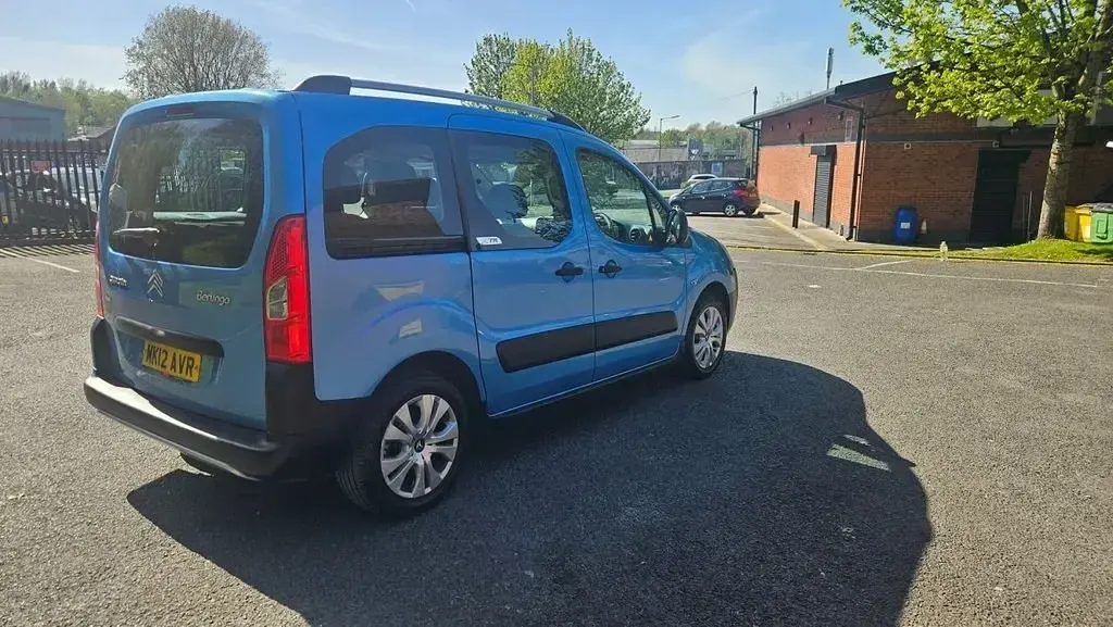 Used Citroën Berlingo XTR 110 HP (80 kW) 2012 Blue MPV
