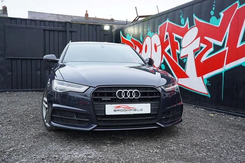 Used Audi A6 Black Edition 320 HP (235 kW) 2018 Blue Estate