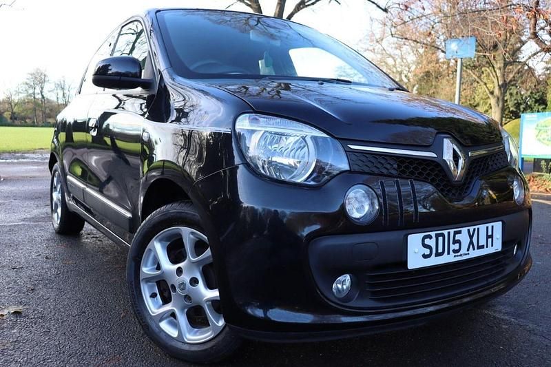 Black Used 2015 Renault Twingo Dynamique Hatchback | £4,400 (Fair price) - Image 1/4