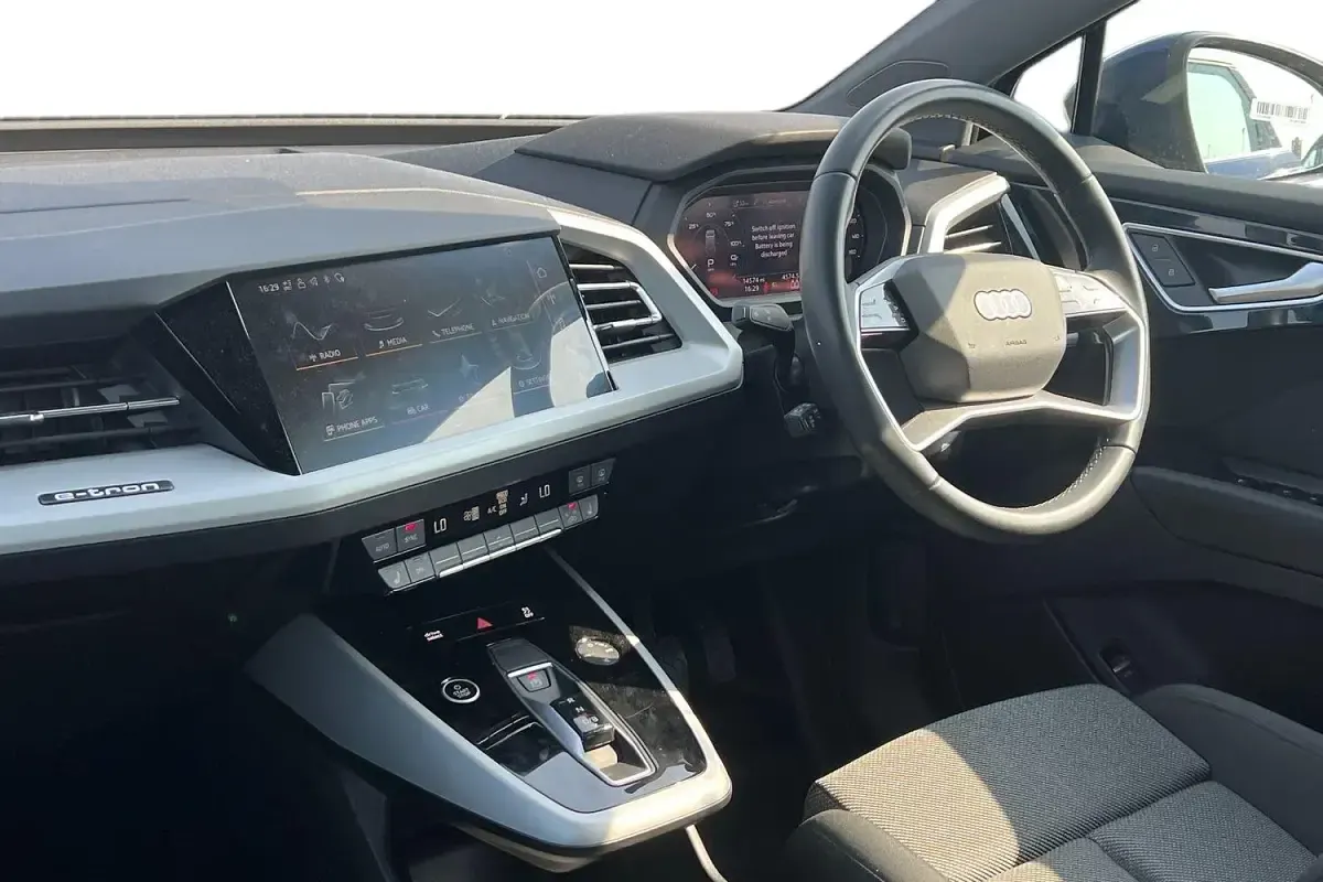 Used Audi Q4 e-tron Sport 125 kW (170 HP) 2022 Blue SUV