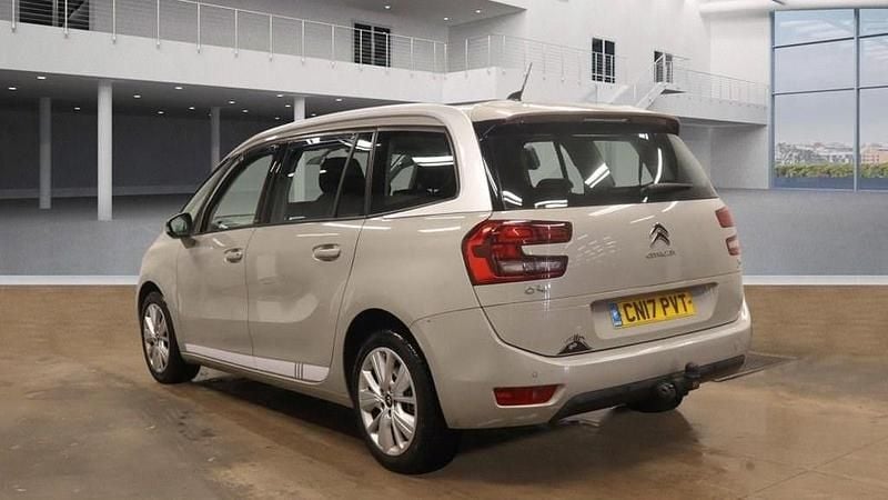Used Citroën Grand C4 Picasso Feel 120 HP (88 kW) 2017 Beige MPV