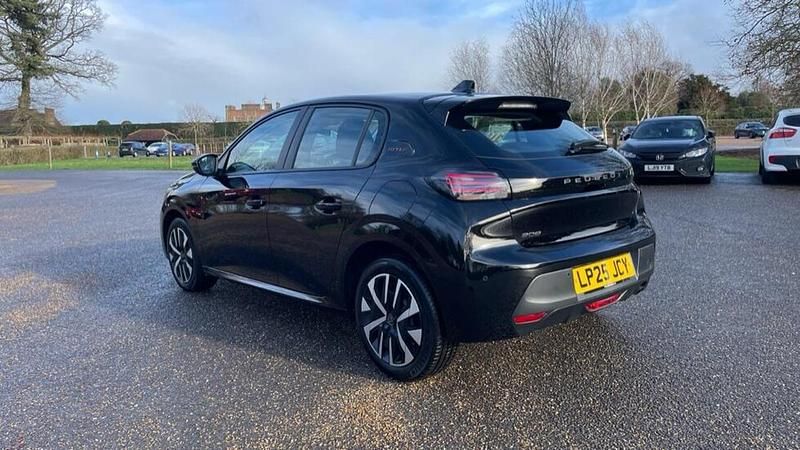 Used Peugeot 208 Style 101 HP (74 kW) 2025 Black Hatchback