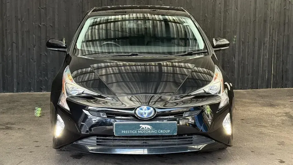 Used Toyota Prius Business Edition 122 HP (89 kW) 2019 Black Hatchback