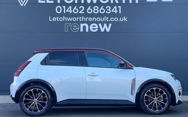 New Renault 5 E-Tech Iconic 110 kW (150 HP) 2025 Hatchback