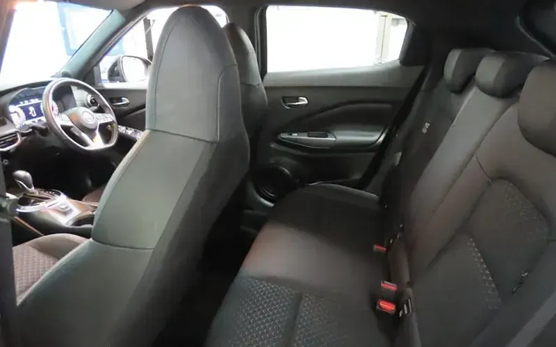 Used Nissan Juke N-Connecta 143 HP (105 kW) 2024 Black SUV