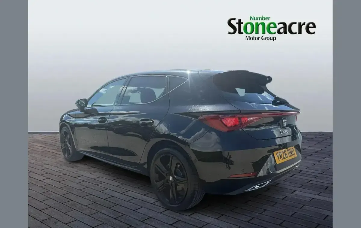 New Seat Leon Black Edition 272 HP (200 kW) 2026 Black Hatchback