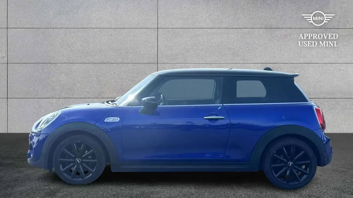 Used Mini Cooper S Classic 189 HP (139 kW) 2020 Blue Hatchback