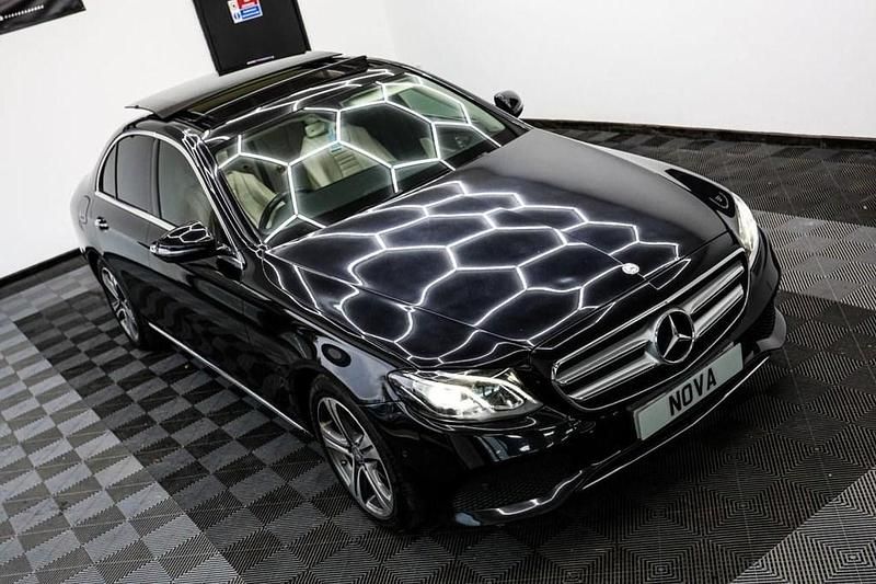 Used Mercedes E220 Premium 194 HP (142 kW) 2016 Black Sedan