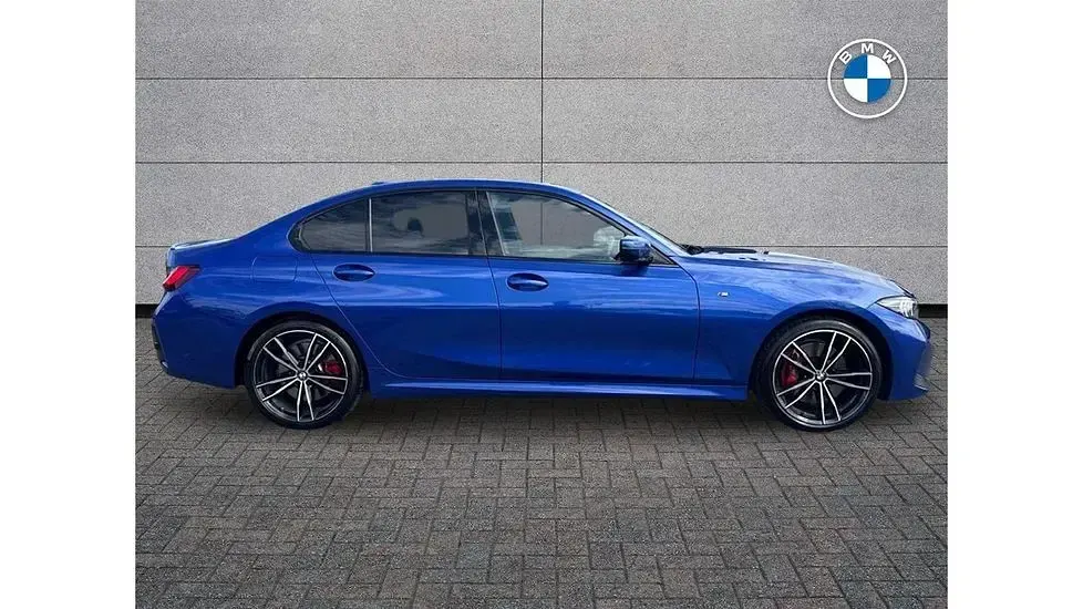 Used BMW 320 M Sport 181 HP (133 kW) 2024 Blue Sedan