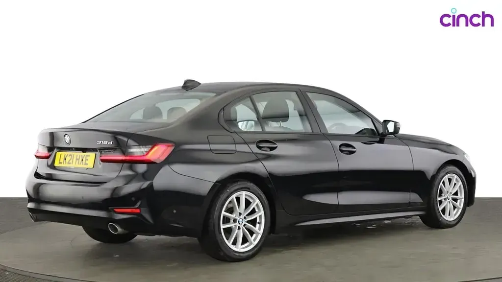 Used BMW 318 2021 Black Sedan