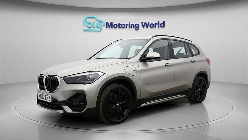 Used BMW X1 Sport Line 220 HP (161 kW) 2022 Silver SUV