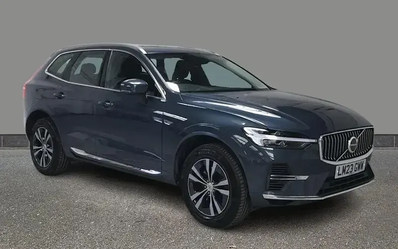 Used Volvo XC60 Core 349 HP (256 kW) 2022 SUV