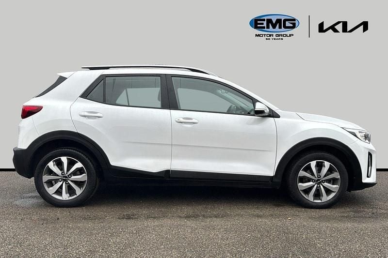 Used Kia Stonic 98 HP (72 kW) 2025 White SUV