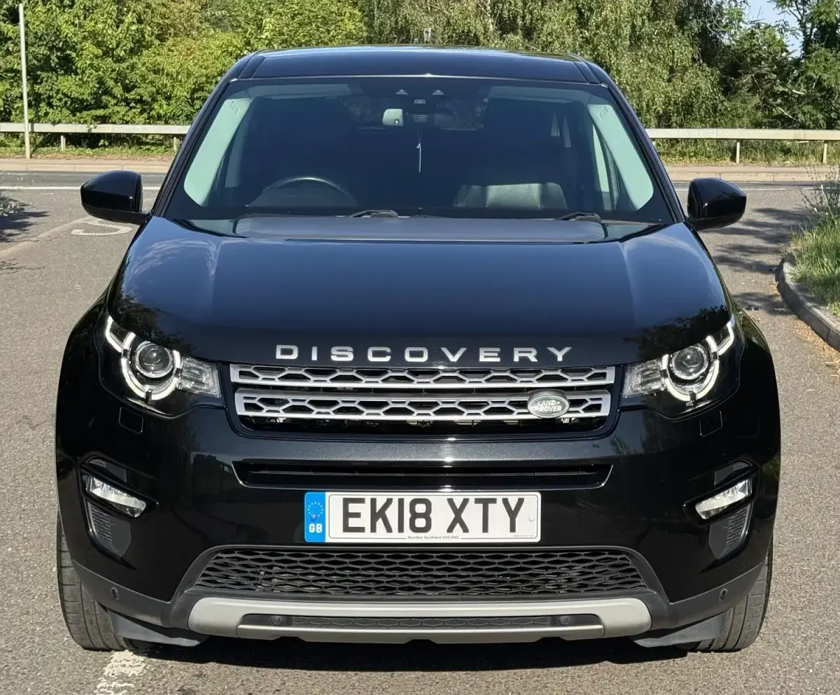 Used Land Rover Discovery Sport HSE 240 HP (176 kW) 2018 Black SUV