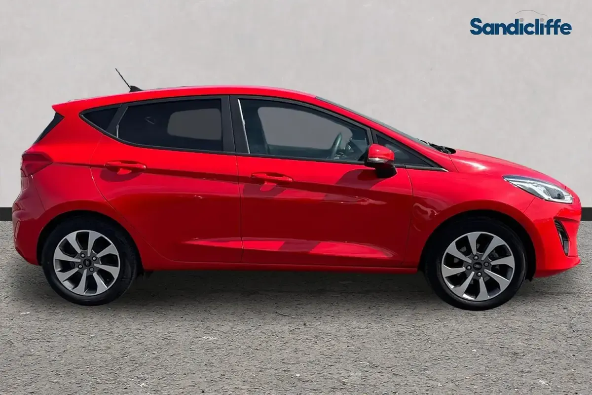Used Ford Fiesta Trend 75 HP (55 kW) 2021 Red Hatchback