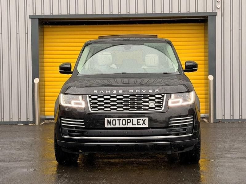 Used Land Rover Range Rover Autobiography 275 HP (202 kW) 2019 Black SUV