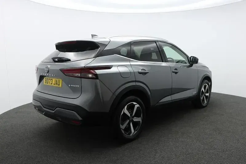 Used Nissan Qashqai N-Connecta 190 HP (139 kW) 2023 Grey SUV