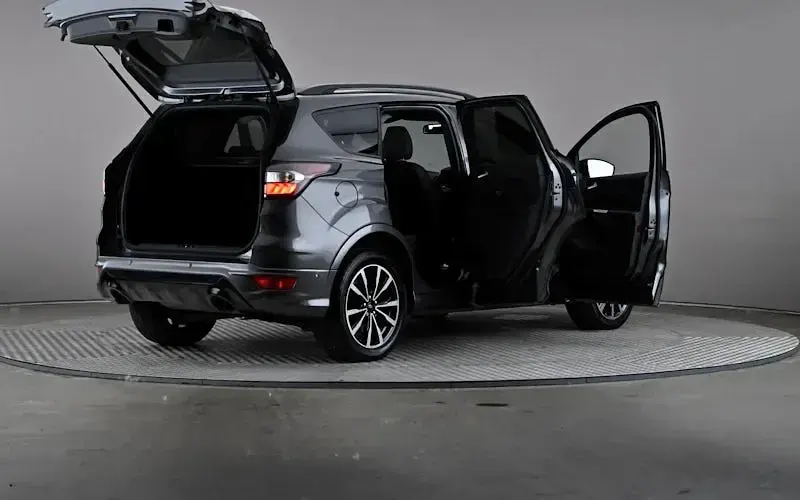 Used Ford Kuga ST-Line 150 HP (110 kW) 2019 Grey SUV