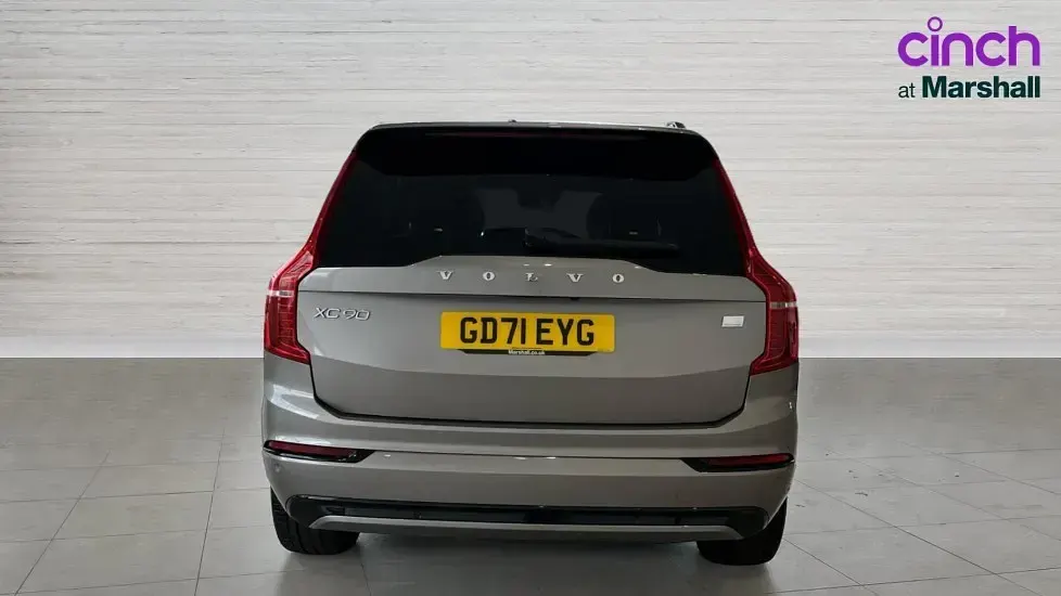 Usado Volvo XC90 R-Design 455 CV (334 kW) 2022 Gris SUV