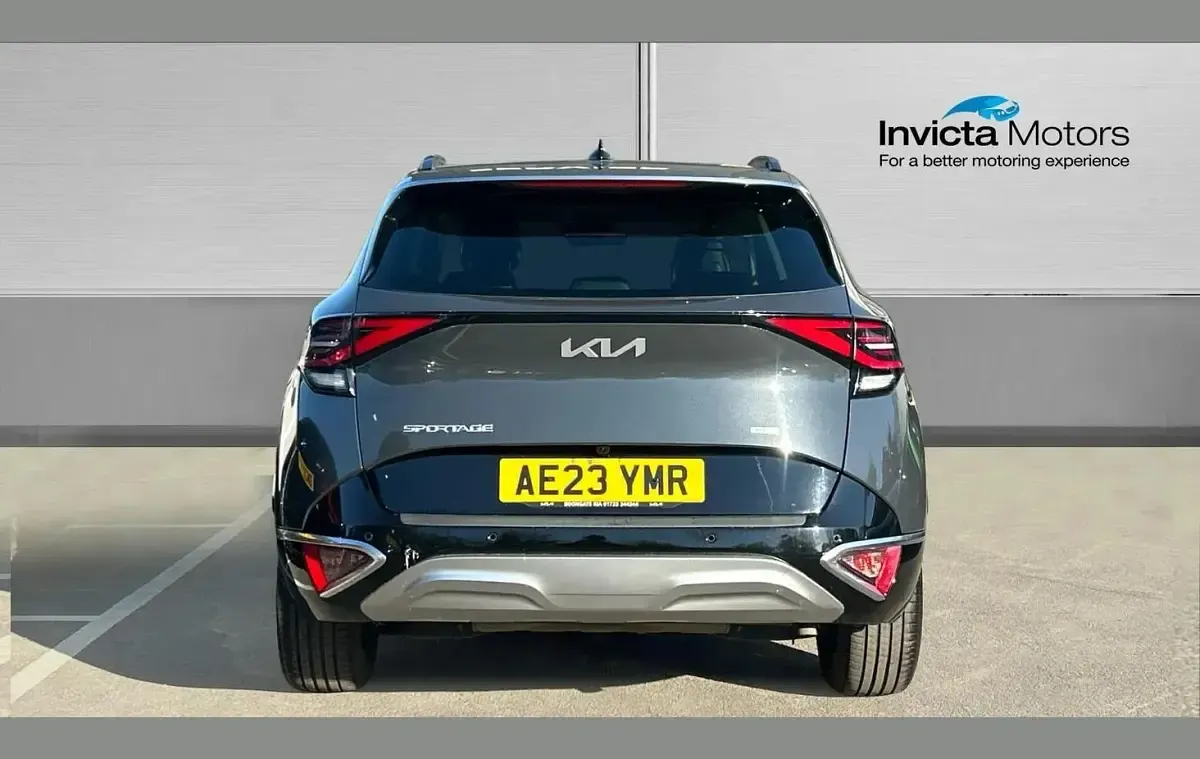 Used Kia Sportage 226 HP (166 kW) 2023 Grey SUV