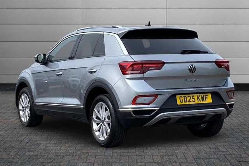 Used VW T-Roc Style 150 HP (110 kW) 2025 Pyrite silver SUV
