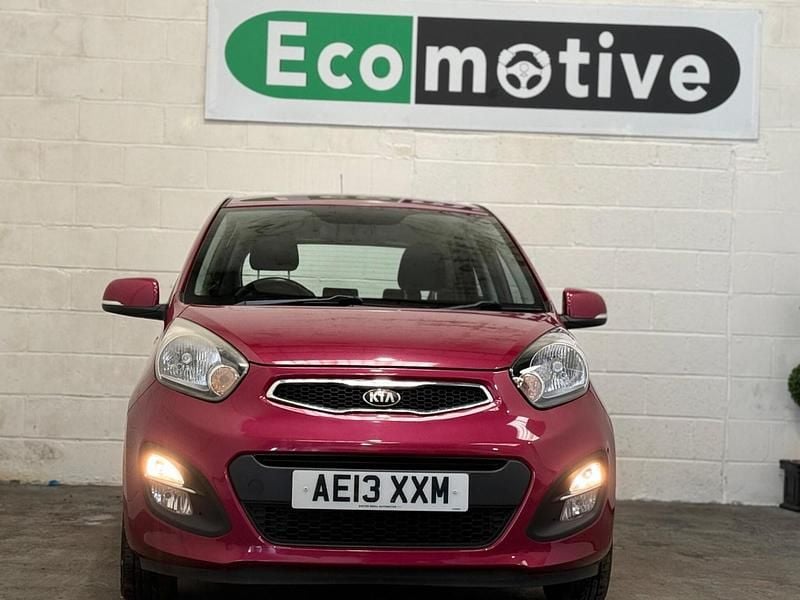 Used Kia Picanto 85 HP (62 kW) 2013 Pink Hatchback