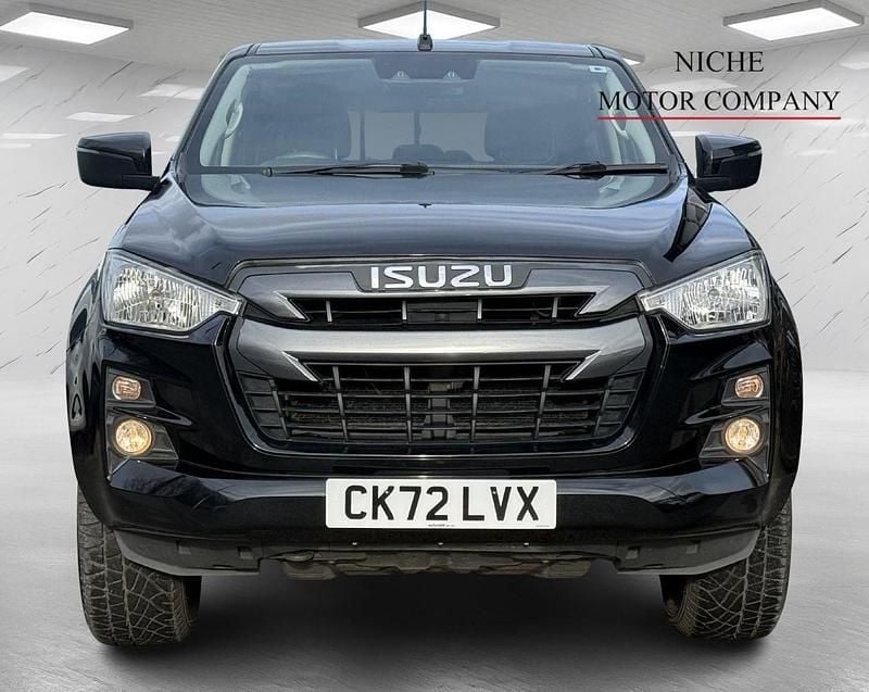 Used Isuzu D-Max 163 HP (119 kW) 2023 Black Pickup