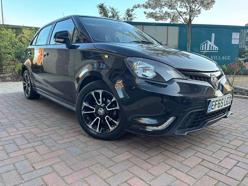 Used MG MG3 106 HP (77 kW) 2016 Black Hatchback