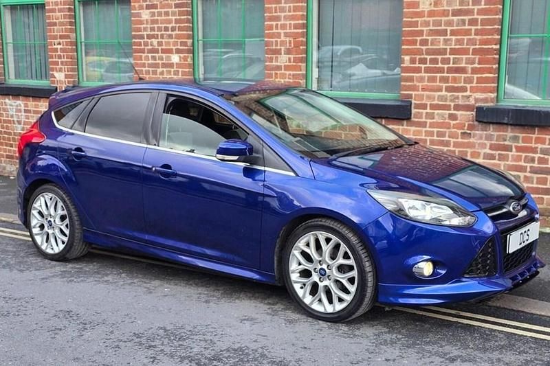 Blue Used 2014 Ford Focus Zetec Hatchback | £4,795 (Fair price) - Image 1/1