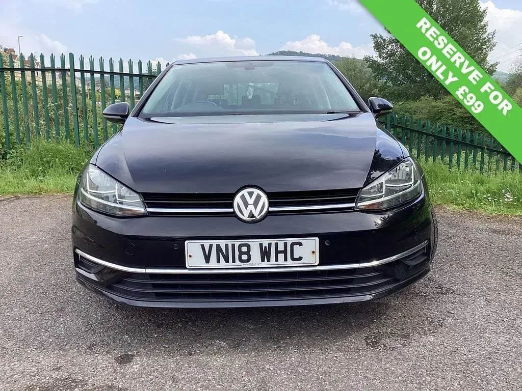 Used VW Golf VII SE 125 HP (91 kW) 2018 Black Hatchback