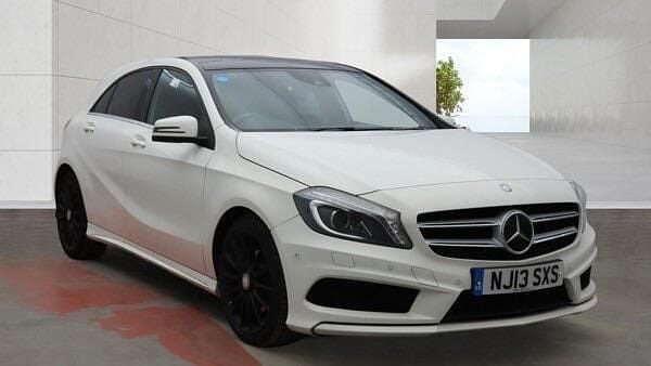 Used Mercedes A200 AMG 2013 White Hatchback