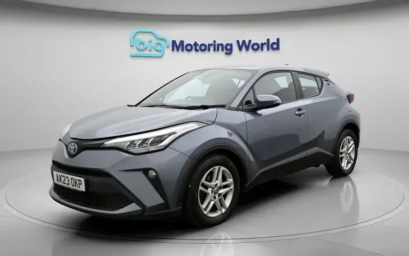 Used Toyota C-HR 122 HP (89 kW) 2023 SUV