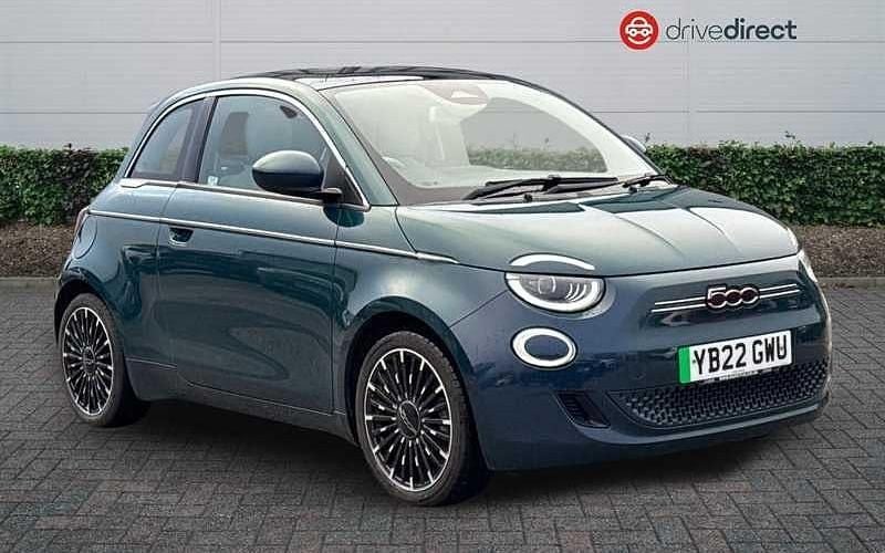 Used 2025 Fiat 500e La Prima Hatchback | £12,700 (Super price) - Image 1/4